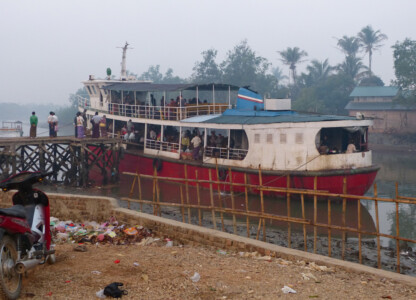 Government Boat nach Sittwe